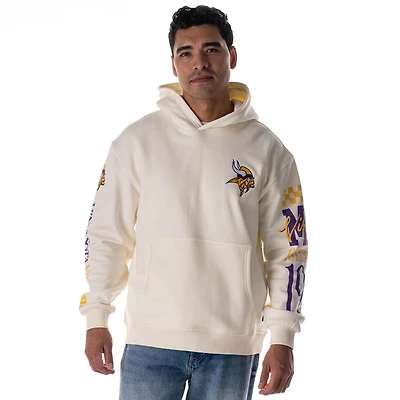 Sweat à capuche unisexe en polaire manches longues et imprimé graphique des Vikings du Minnesota de The Wild Collective, couleur crème