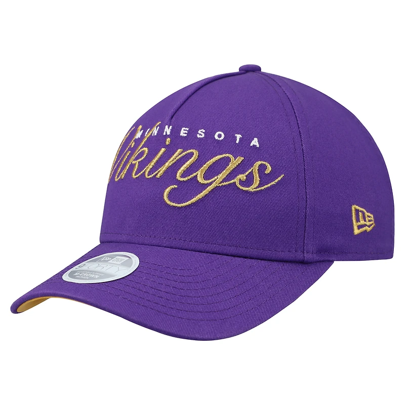 Casquette ajustable New Era violette métallisée 9FORTY M-Crown A-Frame pour femme des Vikings du Minnesota