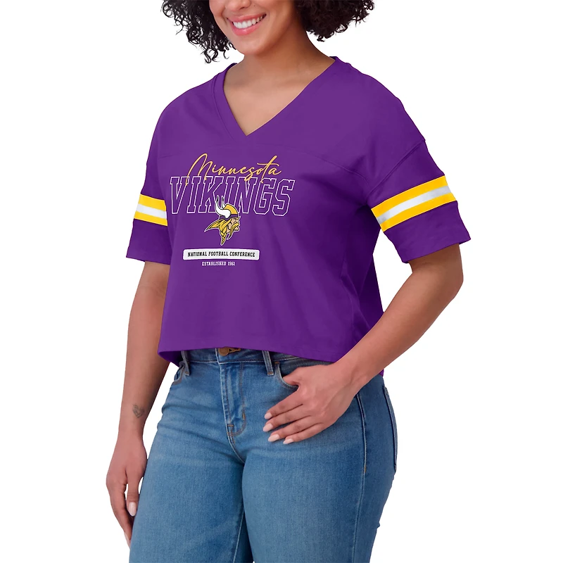 T-shirt court à col en V et blocs de couleurs violets pour femmes WEAR by Erin Andrews des Minnesota Vikings