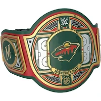 Ceinture de titre WWE Legacy autographiée par Quinn Hughes (Minnesota Wild) avec inscription « État du hockey » - Édition limitée à 5 exemplaires