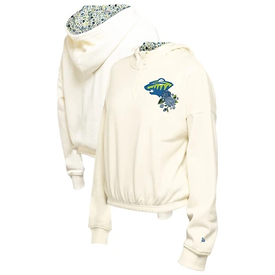 Sweat à capuche court imprimé floral Minnesota Wild Glam Game de New Era pour femme, couleur crème