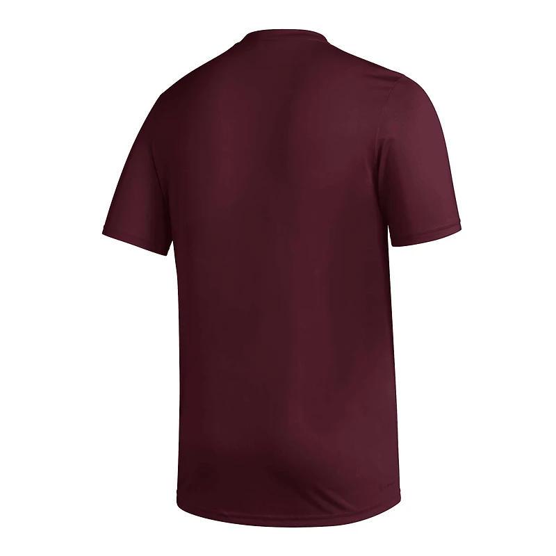 T-shirt d'avant-match adidas Maroon Mississippi State Bulldogs 2023/24 AEROREADY Homeland Plate pour homme