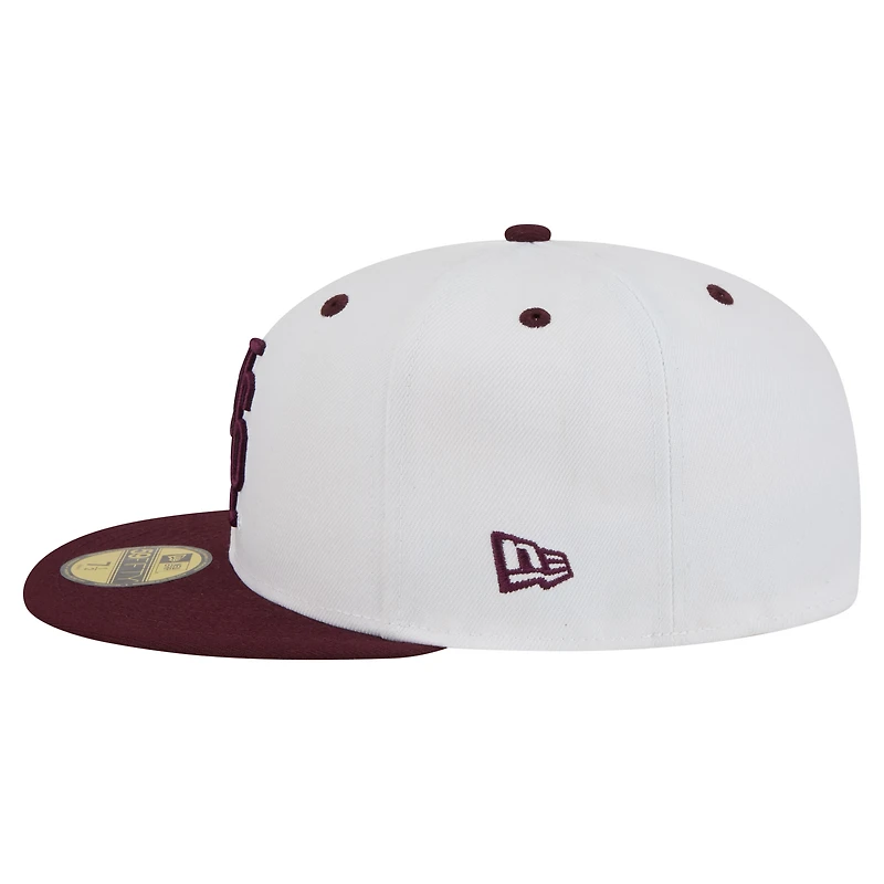 Casquette de baseball ajustée New Era blanche/bordeaux Mississippi State Bulldogs pour homme