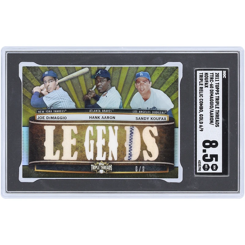 Joe DiMaggio, Hank Aaron et Sandy Koufax MLB Multi-Team 2011 Topps Triple Threads Multi Game-Used Relics #TTRC-60 #6/9 SGC Authenticated 8.5 Card