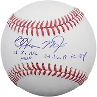 Balle de baseball autographiée par Mike Trout et Bryce Harper avec plusieurs inscriptions de MVP de la ligue