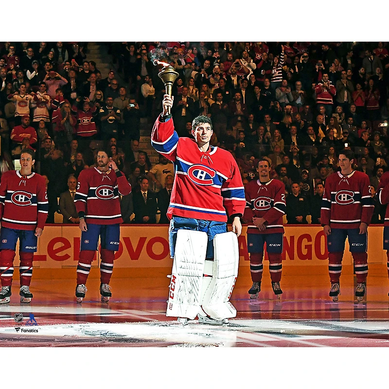 Photographie non signée de Carey Price lors la cérémonie d'avant-match des Canadiens Montréal