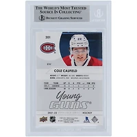 Carte de recrue authentifiée autographiée Cole Caufield des Canadiens de Montréal 2021-22 Upper Deck Young Guns #201 Beckett Fanatics Witnessed