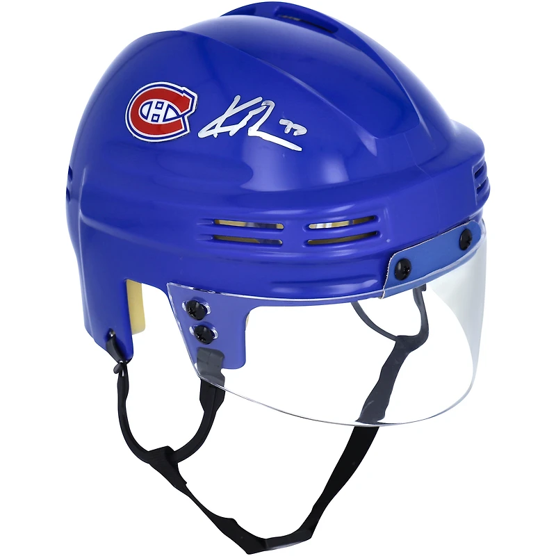 Casque miniature bleu autographié par Kirby Dach des Canadiens de Montréal