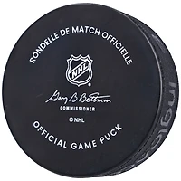 Rondelle de match officielle autographiée par Kirby Dach des Canadiens de Montréal avec l'inscription « Go Habs Go! »