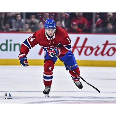 Photo de patinage Nick Suzuki, Canadien Montréal, maillot rouge non signé
