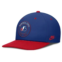 Casquette Nike Pro Dri-FIT Snapback bleue/rouge pour homme des Expos de Montréal de la collection Cooperstown