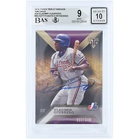 Carte autographiée de Vladimir Guerrero (Expos de Montréal) de la série Topps Triple Threads Amethyst 2016, numéro 30/340, authentifiée par Beckett Fanatics Witnessed (note 9/10).