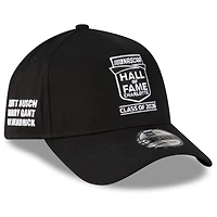 Casquette ajustable New Era noire pour homme, modèle 9FORTY, commémorant le Temple de la renommée NASCAR (promotion 2026).