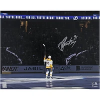 Photo autographiée de Steven Stamkos (Predators de Nashville) - 40 x 50 cm - Retour à Tampa Bay - Salut du public