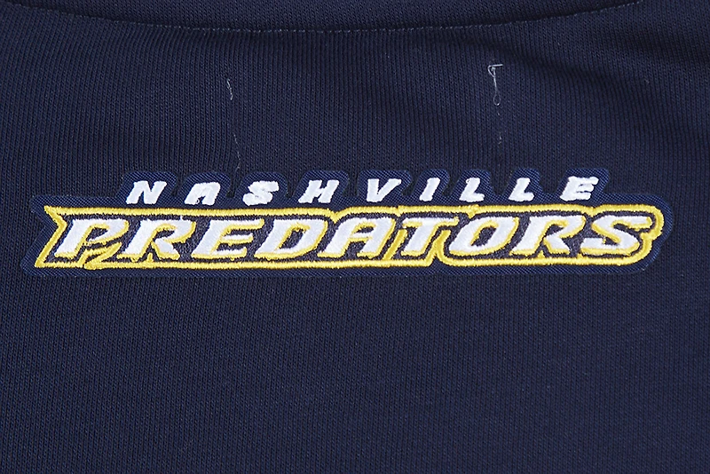 Sweat-shirt court Pro Standard bleu marine pour femme avec code régional Nashville Predators