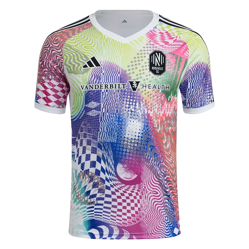 Haut d'avant-match adidas blanc Nashville SC 2025 Pride pour homme