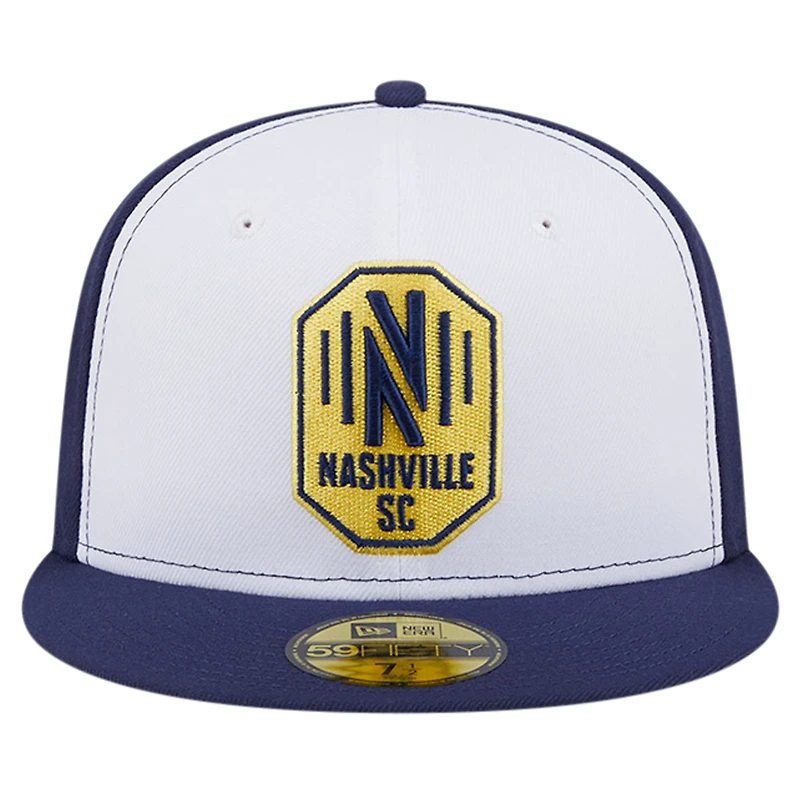 Casquette ajustée 59FIFTY New Era pour hommes, blanc/bleu marine, Nashville SC 2024 Kick Off Collection