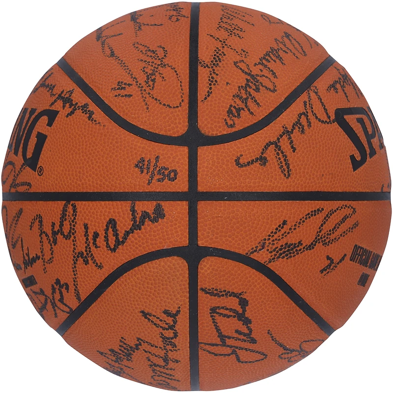 Ballon de basket officiel du 75e anniversaire de la NBA, autographié par l'équipe Spalding, avec 39 signatures, dont Shaquille O'Neal, Kareem Abdul-Jabbar et Larry Bird - Édition limitée à 50 exemplaires