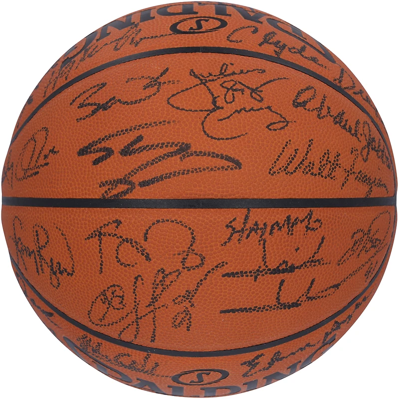 Ballon de basket officiel du 75e anniversaire de la NBA, autographié par l'équipe Spalding, avec 39 signatures, dont Shaquille O'Neal, Kareem Abdul-Jabbar et Larry Bird - Édition limitée à 50 exemplaires