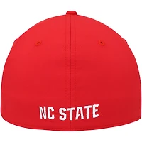 Casquette flexible NC State Wolfpack 2021 Sideline Coaches adidas rouge pour homme