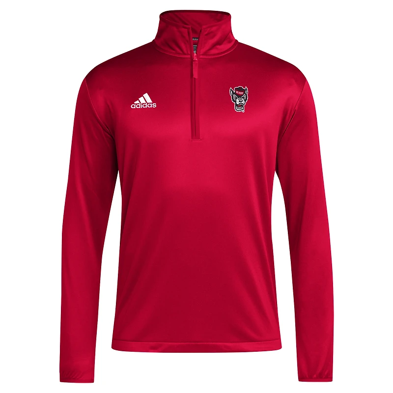 Haut adidas rouge NC State Wolfpack 2024 Coaches Sideline à fermeture éclair quart de tour pour homme