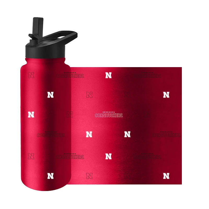 Bouteille de 1 litre (34 oz) Logo Brands Nebraska Huskers Steep and Repeat Quencher