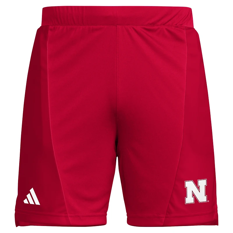 Short adidas Scarlet Nebraska Huskers conçu pour l'entraînement 7" AEROREADY hommes