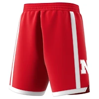 Short de basket-ball adidas Scarlet Nebraska Huskers Swingman Replica pour homme