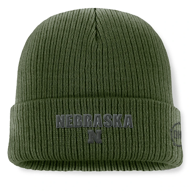 Bonnet tricoté à revers avec badge d'appréciation militaire OHT Nebraska Huskers vert Top of the World pour homme