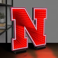 Lumière LED Infinity avec logo des Nebraska Huskers