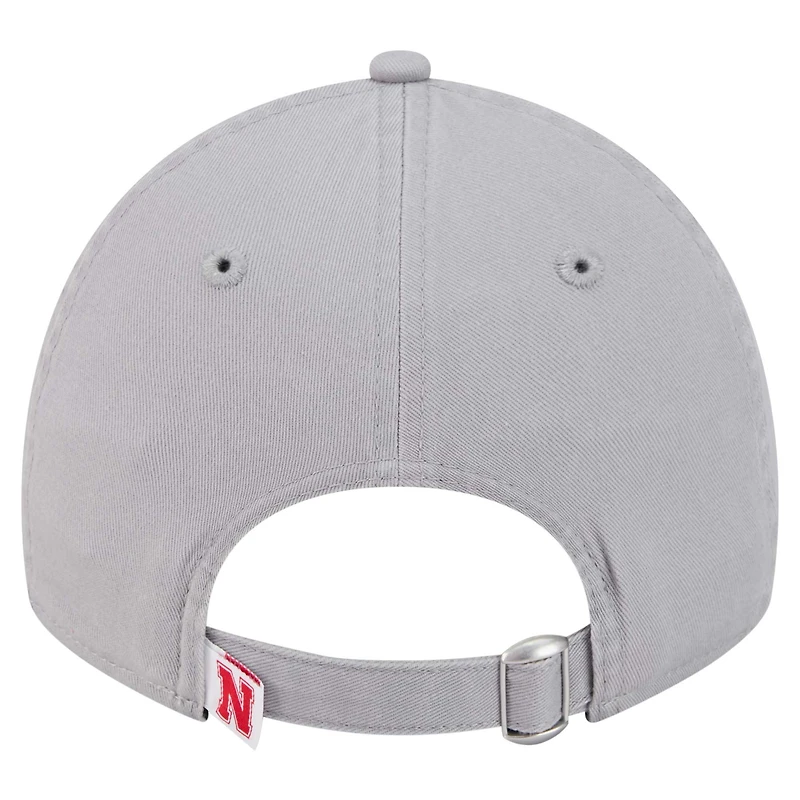 Casquette ajustable 9TWENTY avec logo des Nebraska Huskers de New Era pour femme, grise