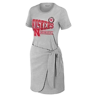 Robe t-shirt nouée Nebraska Huskers pour femme WEAR by Erin Andrews, gris chiné