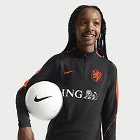 Haut d'entraînement à manches longues et fermeture éclair 1/4 Nike Strike Dri-FIT pour jeunes, équipe nationale des Pays-Bas 2026, noir
