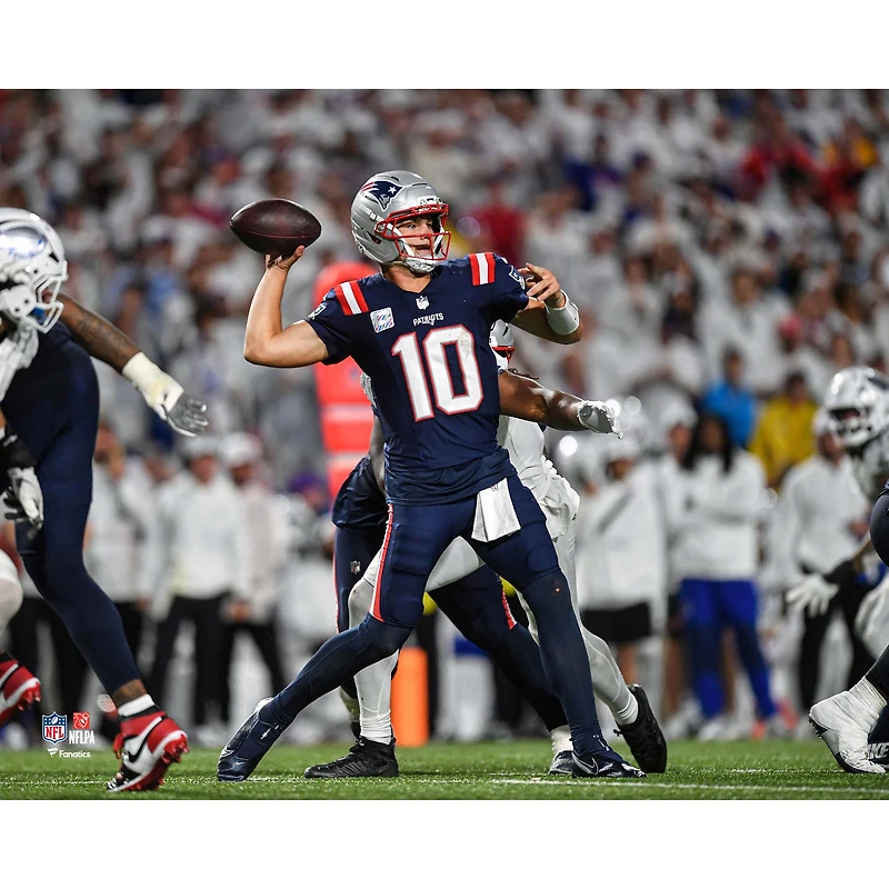 Drake Maye New England Patriots Unsigned 2025 Week 5 Throwing Photograph