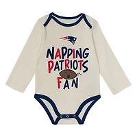 Infant Outerstuff New England Patriots Little Champ Three-Piece Set