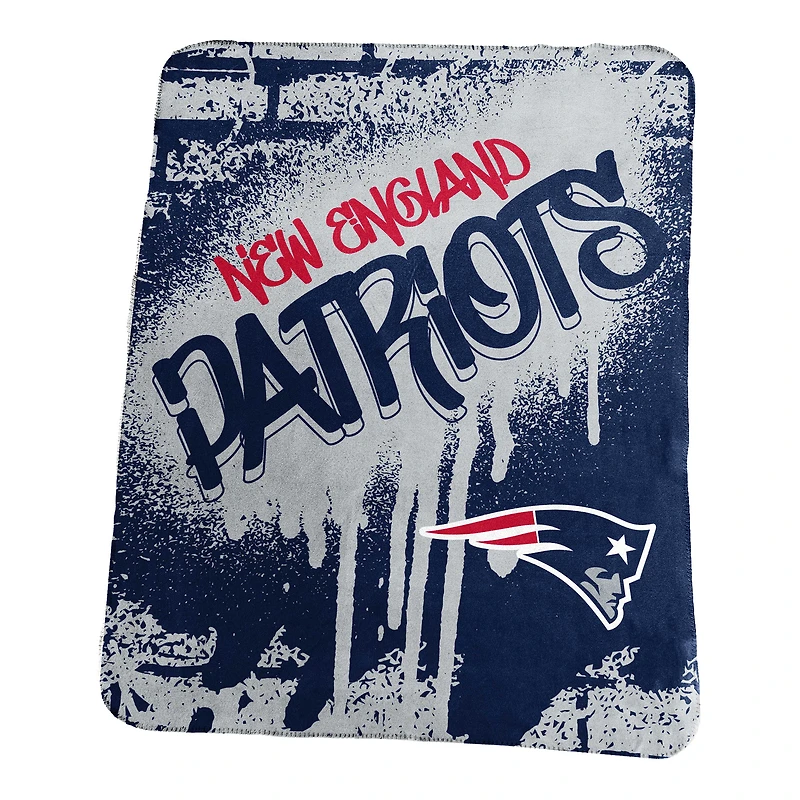 Logo Brands New England Patriots 50" x 60" Classic Graffiti Fleece Throw Blanket