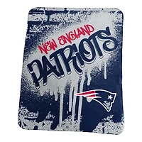 Logo Brands New England Patriots 50" x 60" Classic Graffiti Fleece Throw Blanket