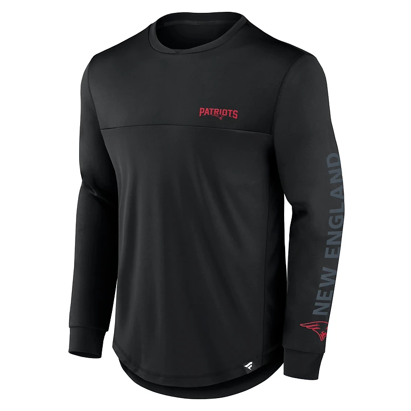 Men's Fanatics Black New England Patriots Blackout Long Sleeve T-Shirt