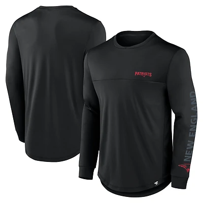 T-shirt à manches longues Blackout des New England Patriots pour hommes Fanatics Black