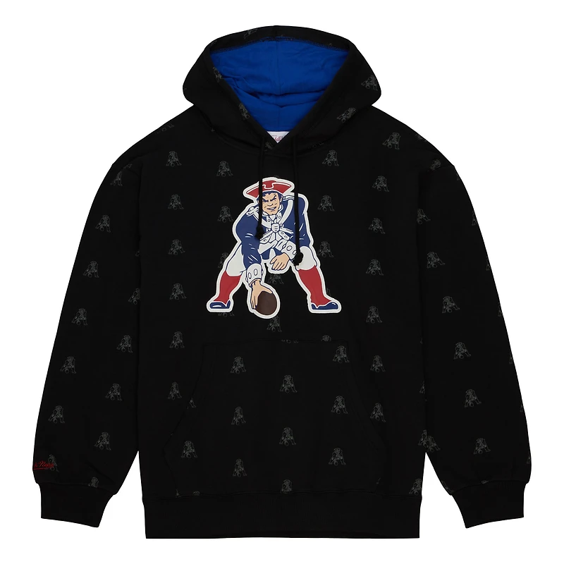 Sweat à capuche noir en polaire imprimé intégral des New England Patriots Mitchell & Ness pour hommes