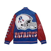 Veste d'échauffement entièrement zippée Mitchell & Ness pour hommes des New England Patriots Team Burst blanche