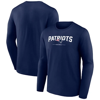 Men's  Navy New England Patriots Team Lockup Long Sleeve T-Shirt
