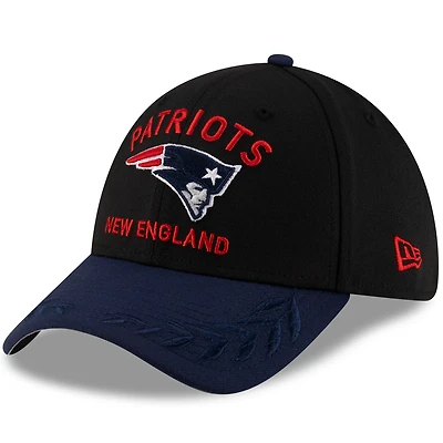 Men's New Era Black/Navy England Patriots 2025 NFL Draft 39THIRTY Flex Hat