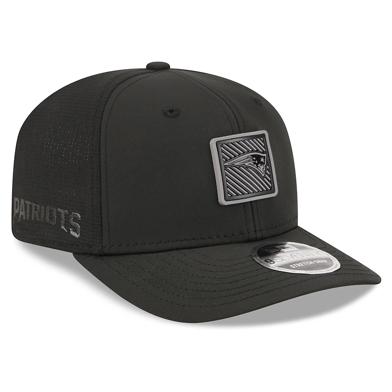 Casquette ajustable New Era noire pour homme, New England Patriots, camp d'entraînement NFL 2026, modèle 9SEVENTY
