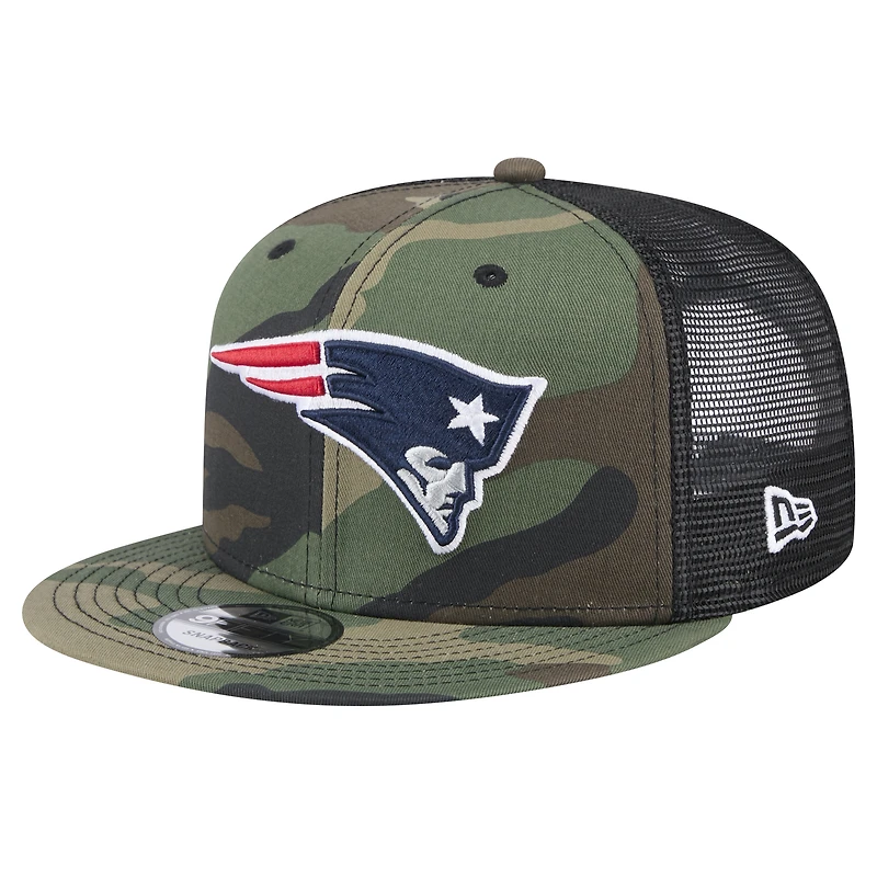 Casquette à visière à pression New Era Camo New England Patriots Main Trucker 9FIFTY pour homme