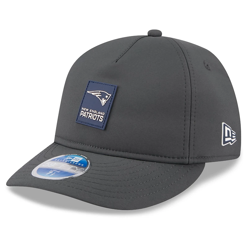 Men's New Era Charcoal England Patriots 2025 Sideline Cold Weather Retro Crown 59FIFTY Fitted Hat