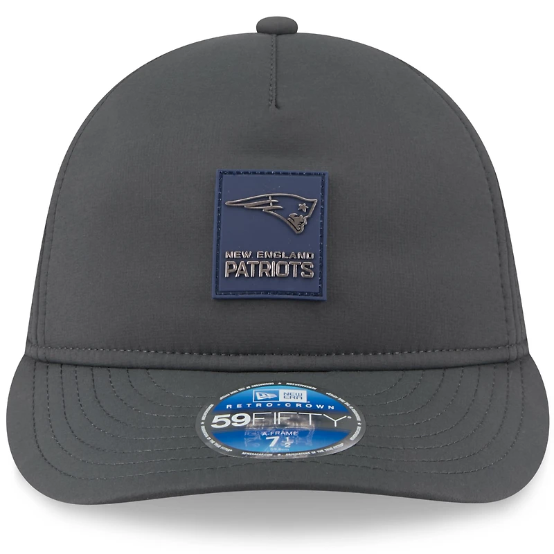 Casquette ajustée New Era 59FIFTY anthracite England Patriots 2025 Sideline Retro Crown pour homme