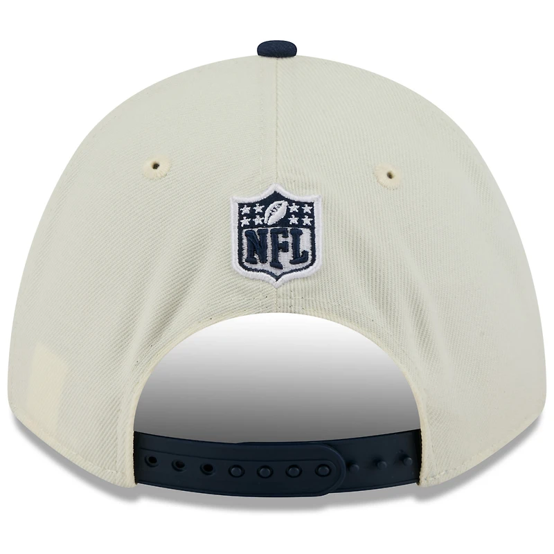 Casquette ajustable New Era 9FORTY M-Crown A-Frame pour homme, couleur crème/bleu marine, des New England Patriots, draft NFL 2025
