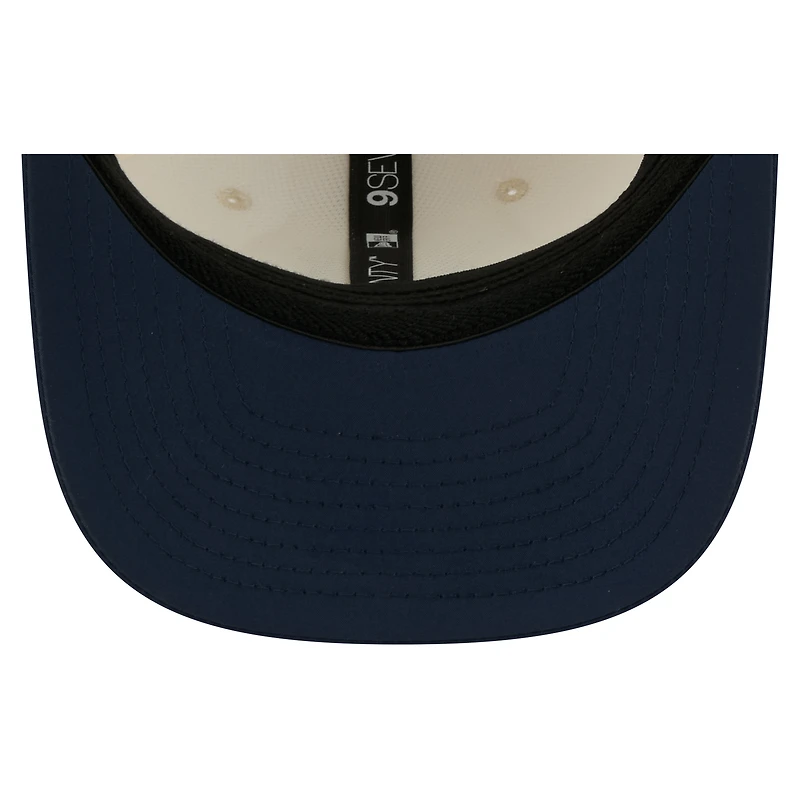 Casquette ajustable New Era crème/marine New England Patriots 2026 NFL Training Camp 9SEVENTY pour homme