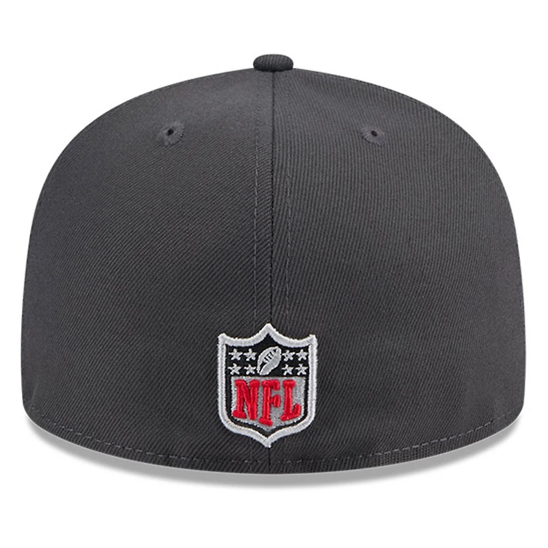 Casquette ajustée 59FIFTY officielle du repêchage NFL 2024 sur scène des New England Patriots Era Graphite pour hommes